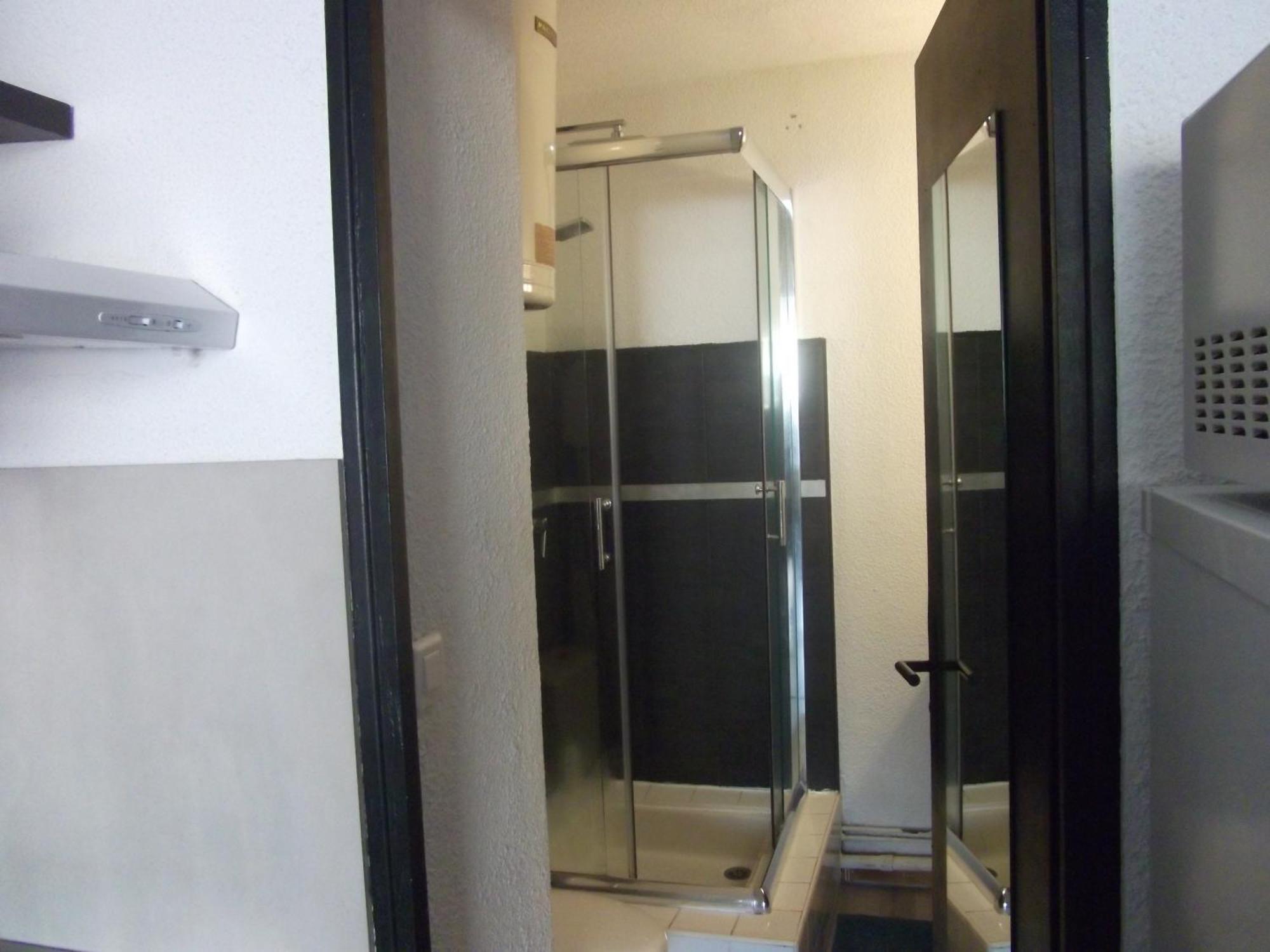 Studio Sur Le Port, Climatisation, Wifi, Piscine, Lave-Linge Груиссан Экстерьер фото